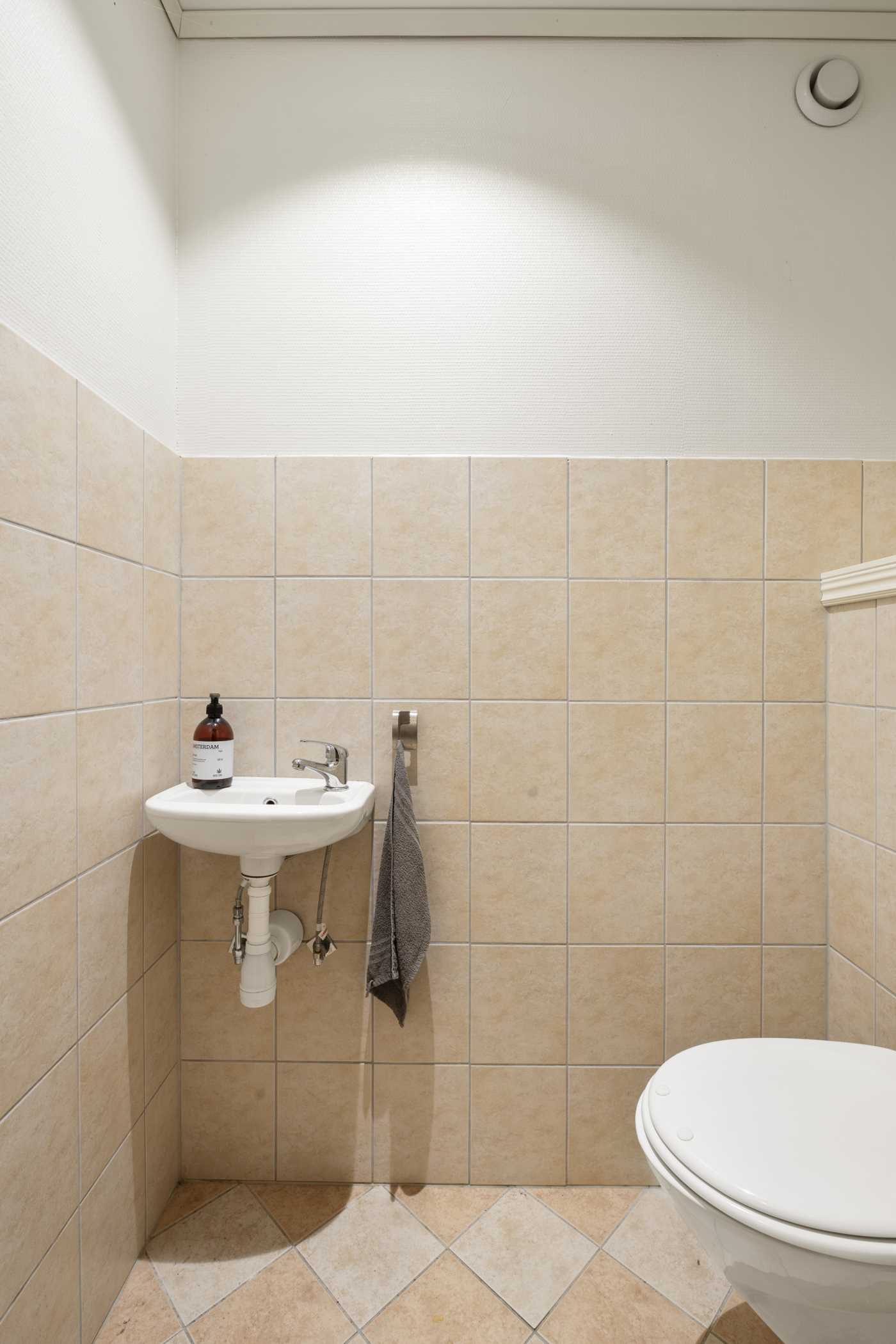 WC i anslutning till bastu & kontor