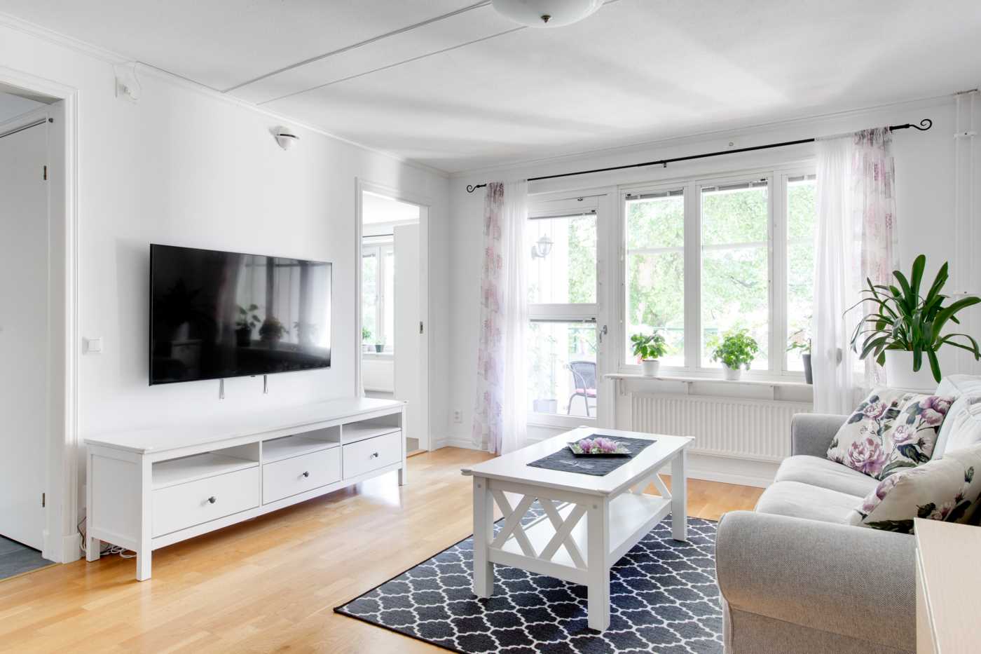 Gustaf Kjellbergs väg 28